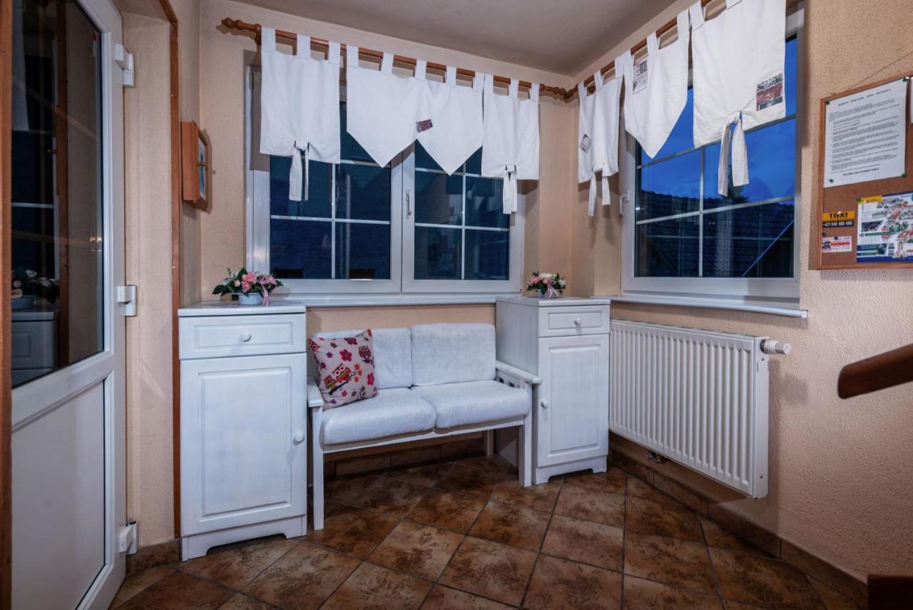 A&A Apartmany Липтовски-Микулаш Экстерьер фото