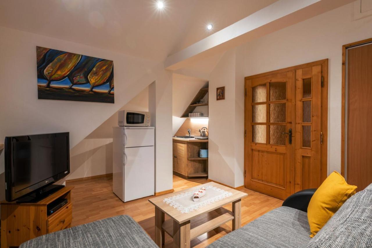 A&A Apartmany Липтовски-Микулаш Экстерьер фото